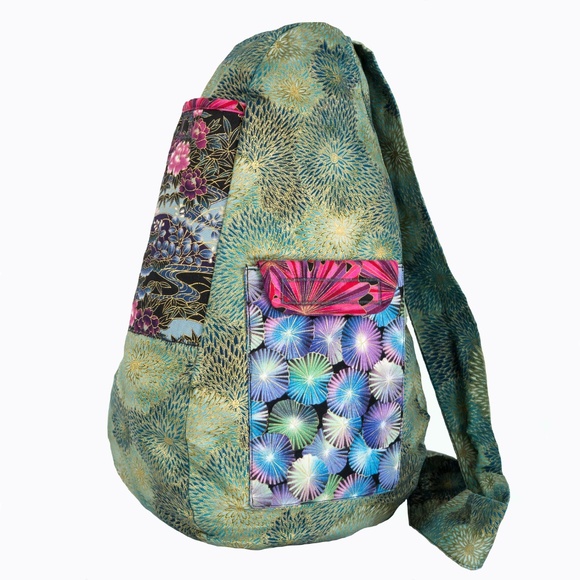 New - AFD04 - New & Improved Ergonomic Shoulder Bag Pattern - Picture 2 of 9